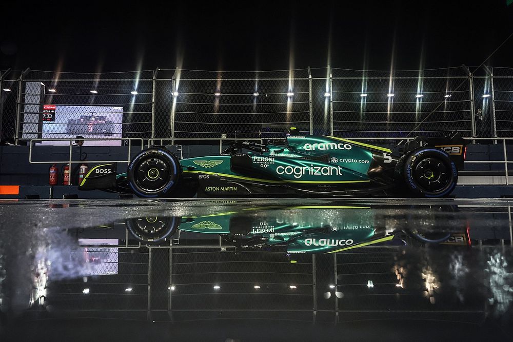Aston Martin sorprendido por rumores de sobrepaso del límite de gastos