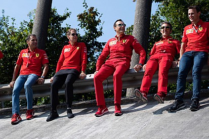 Vettel egy minden pályán esélyes Ferrarit akar