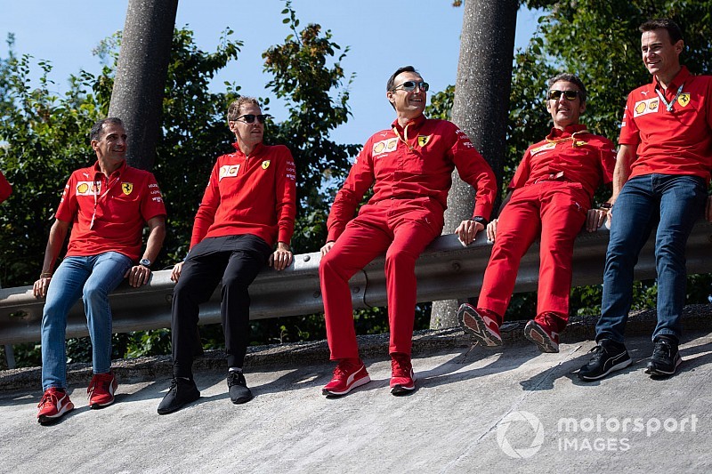 Vettel egy minden pályán esélyes Ferrarit akar