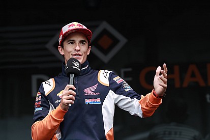 Marquez benne lenne egy bajnok a bajnok elleni csatában Hamiltonnal