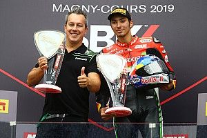 Razgatlioglu wordt nieuwe teamgenoot Van der Mark in 2020