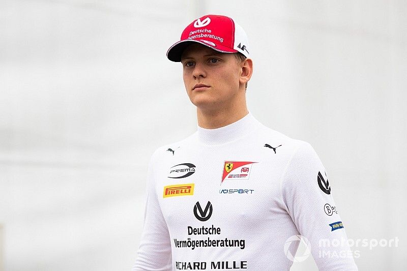 Mick Schumacher kizárólag a történelem miatt választotta a Ferrarit