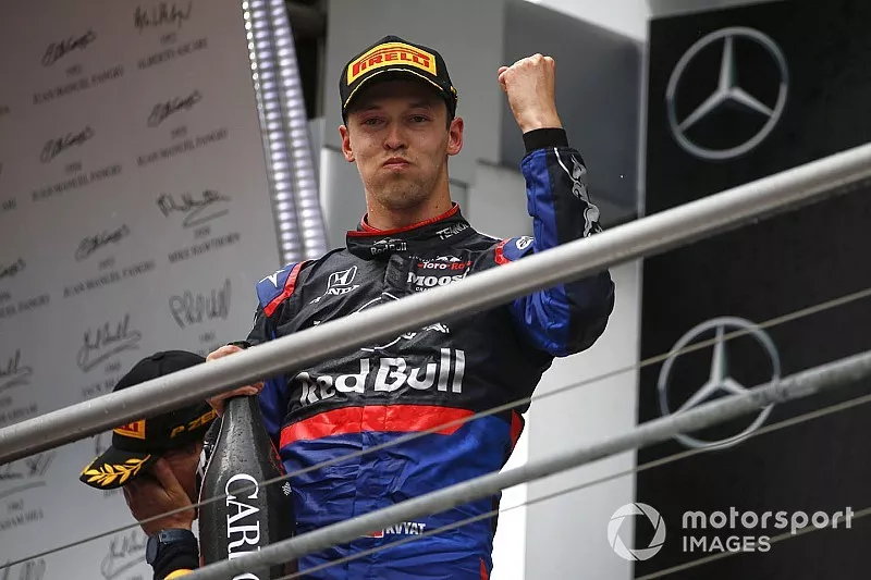 Daniil Kvyat, Toro Rosso, 3rd position, on the podium