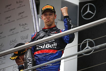 Villeneuve: "Alguns pilotos são fantásticos em times pequenos e inúteis nos grandes"