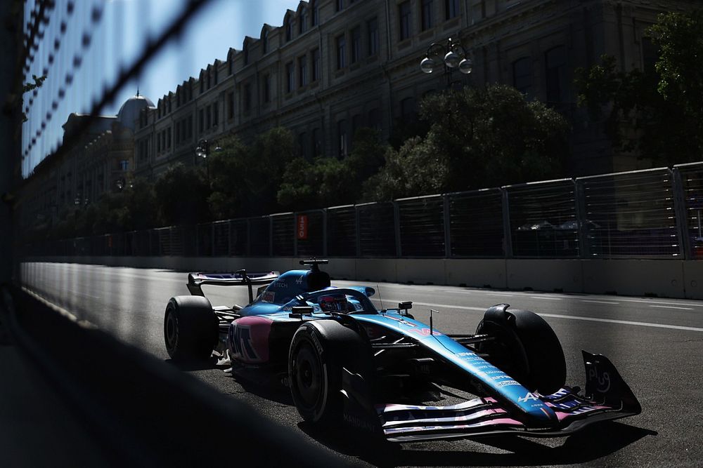 Érdekes pletyka röppent fel Fernando Alonso 2023-as jövőjének kapcsán