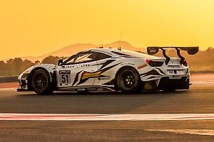 24h Spa | Libere 2: Ferrari brilla di notte, Rossi indietro