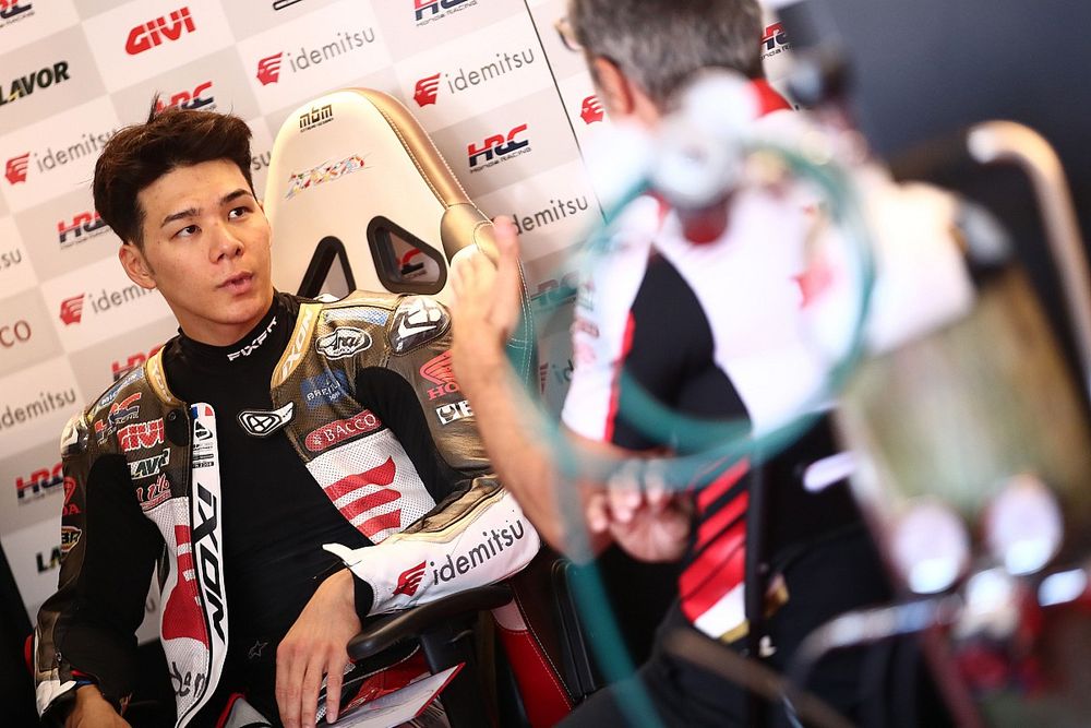 Takaaki Nakagami, Team LCR Honda dans son garage