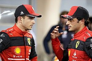 Sainz "relieved" to fight for Bahrain GP pole after feeling "very far behind" Leclerc