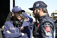 "Screwed up" pit strategy cost Truex chance at Richmond win