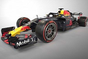 Red Bull-reserve Albon test in Barcelona nieuwe Pirelli-banden