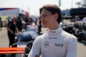 Артем Петров перешел в Формулу 3