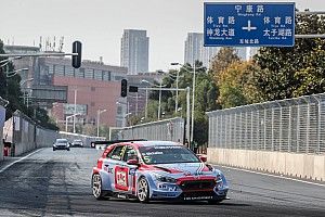 Michelisz a rajtrács végére kerül a kényszerű motorcsere miatt