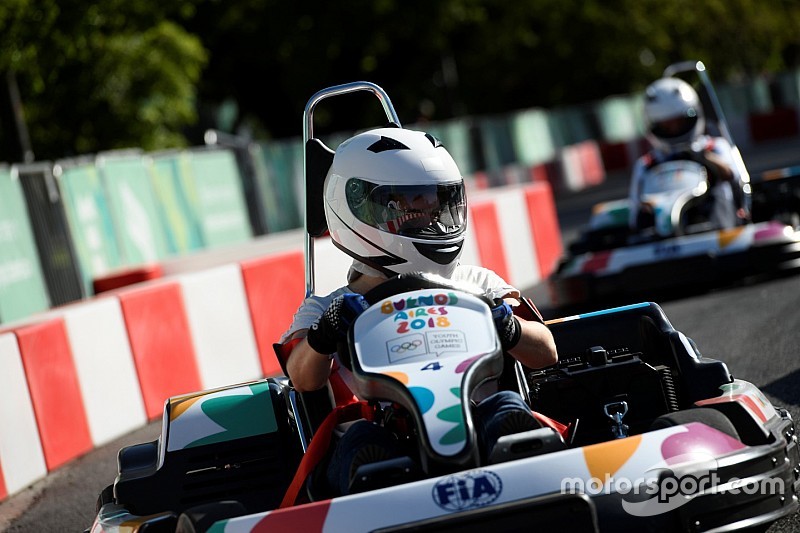 Un evento olímpico alberga, por primera vez, una carrera de karts