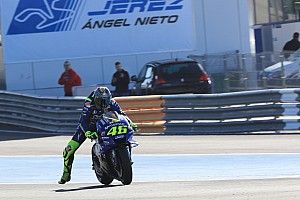 Rossi: “Hasta Bautista, que viene de Superbikes, va más rápido que nosotros”