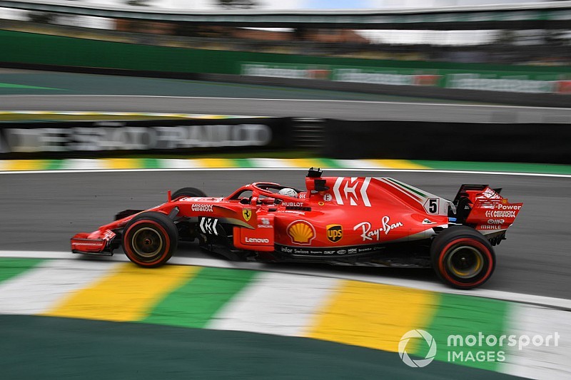 Vettel: "Records Schumacher nog ver weg voor Hamilton en mij"
