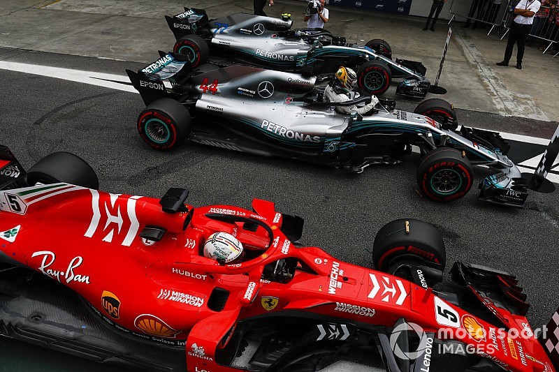 «Они пошли на большой риск с шинами, и он оправдался». Вольф назвал Ferrari фаворитом Гран При Бразилии