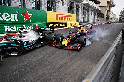 Clamoroso: Verstappen dal pit stop ha corso con meno coppia del motore Honda