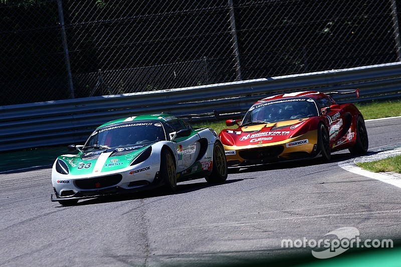 Lotus Cup Italia: Matteo Deflorian vince a Monza e passa in testa al campionato