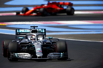 Hamilton : "Les Ferrari seront proches" au Red Bull Ring