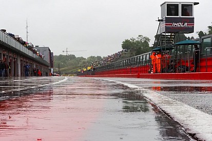 Cancelada la tercera carrera de Imola por la lluvia