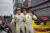 Kisiel i Koebolt wygrywają na Brands Hatch