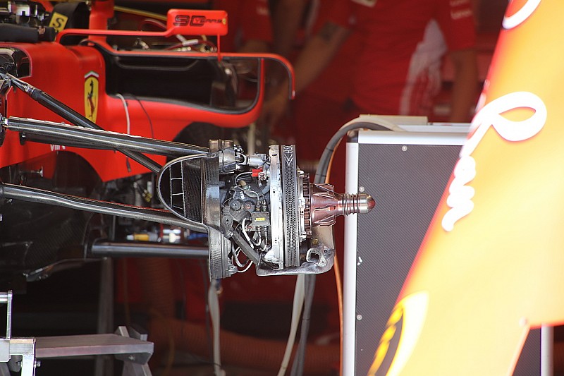 Fotos: los detalles de los coches de F1 actualizados para Austria