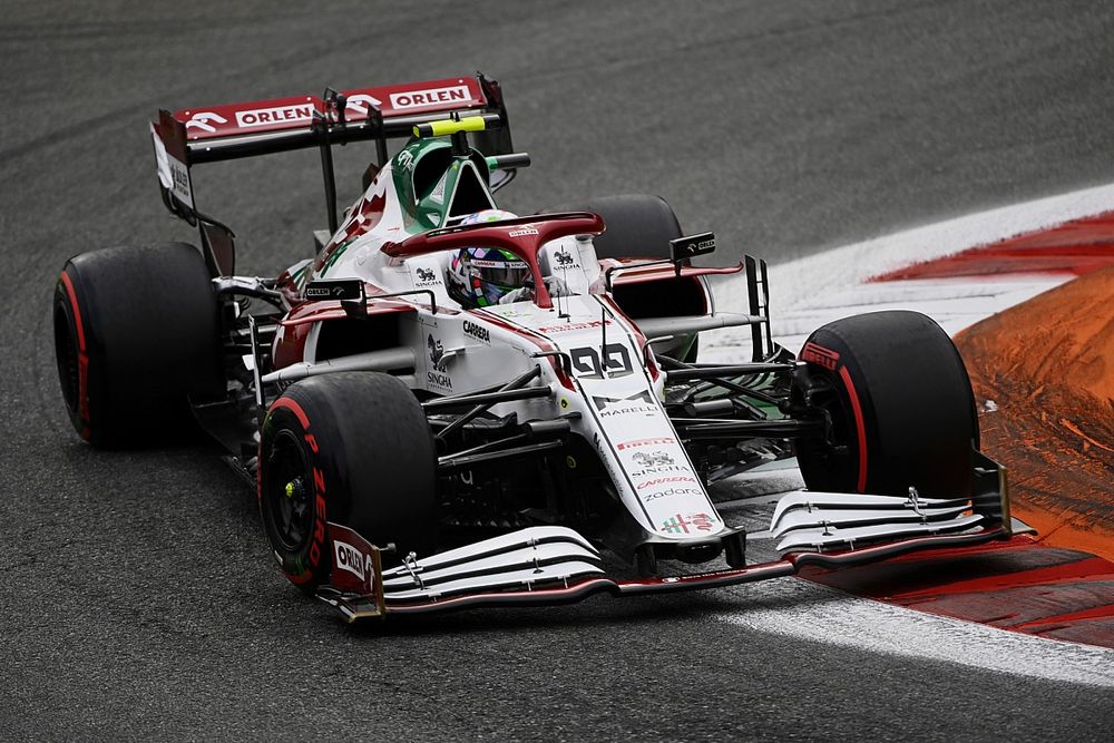 Giovinazzi: "Yine harika bir iş yaptık"