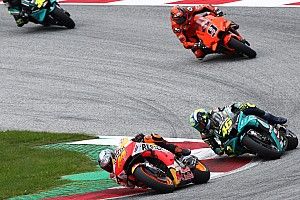 Pol Espargaró: “Las carreras pasan, los resultados no llegan y mi frustración aumenta”