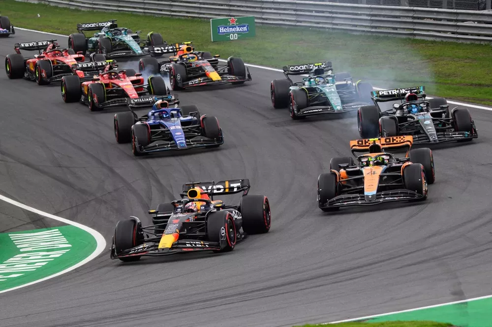 Max Verstappen, Red Bull Racing RB19,Lando Norris, McLaren MCL60,George Russell, Mercedes-AMG,Alexander Albon, Williams,Fernando Alonso, Fernando Alonso, Aston Martin AMR23Carlos Sainz, Ferrari SF-23,Sergio Perez, Red Bull Racing RB19,Charles Leclerc, Fer