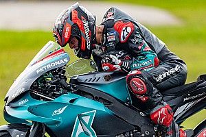 Tremenda pole de Quartararo, brutal caída de Márquez