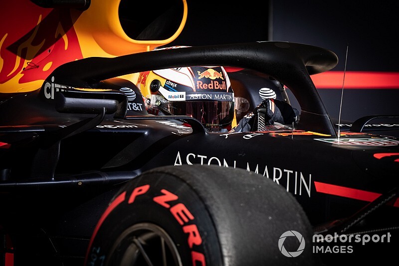 Brundle lacht om Verstappen: "Gele vlag, dus natuurlijk liftte ik"