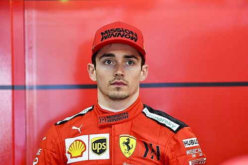 Leclerc explica uso do caderno nos testes da F1