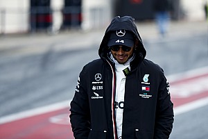 Hamilton aclara que no tiene coronavirus