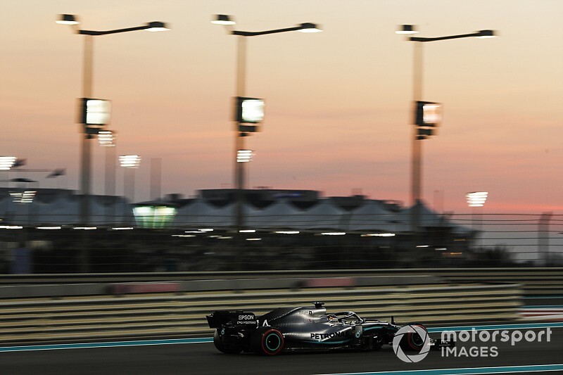 Hamilton ya prueba para 2020, pero con resultados erráticos