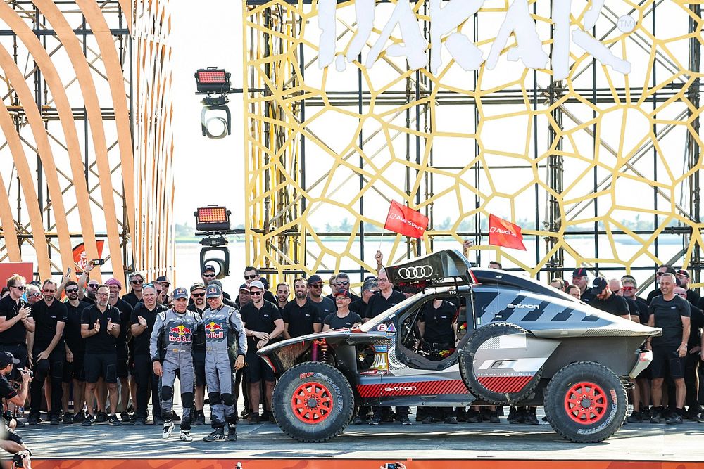 #204 Team Audi Sport Audi RS Q e-tron E2: Carlos Sainz Sr., Lucas Cruz