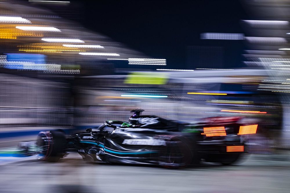 George Russell, Mercedes F1 W14, leaves the garage
