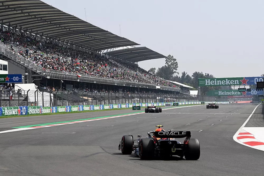 Sergio Perez, Red Bull Racing RB18