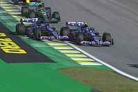 F1: Alonso e Ocon são convocados pela FIA por 'treta' na sprint
