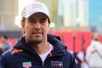 Los accionistas de Red Bull decidirán el futuro de Checo Pérez tras Abu Dhabi