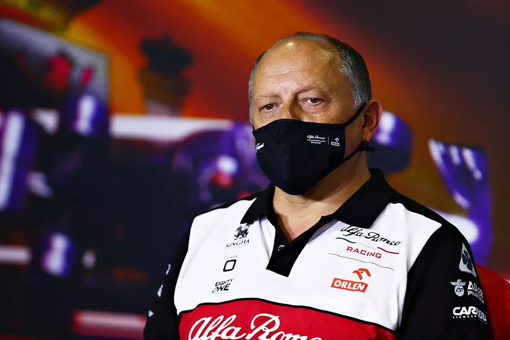 Frederic Vasseur, team principal d'Alfa Romeo Racing, en conf&eacute;rence de presse