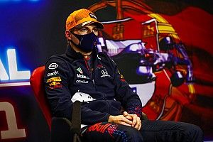 Verstappen Kecewa Semua Sesi Tidak Ideal 