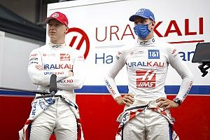 Штайнер решил оставить Шумахера и Мазепина в Haas