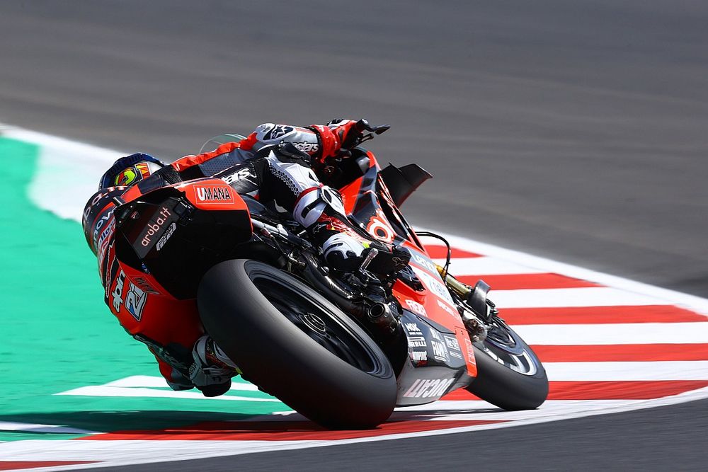Hasil FP3 WSBK Italia: Rinaldi Tercepat Lagi, Laverty Crash