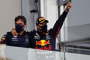 Perez: Verstappen Lebih Pantas Menang