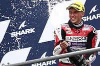 Le Mans Moto3: Garcia wins wet race, Acosta extends points lead