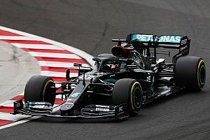 Hamilton re d'Ungheria, Verstappen a podio dopo il crash!