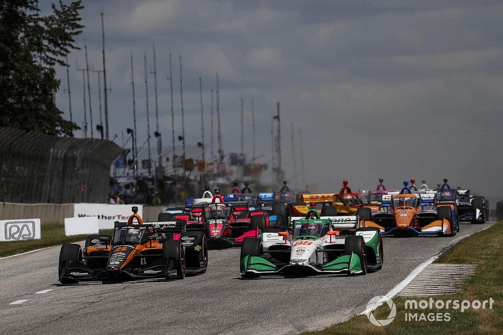 Patricio O'Ward, Arrow McLaren SP Chevrolet, Colton Herta, Andretti Harding Steinbrenner Autosport Honda, start