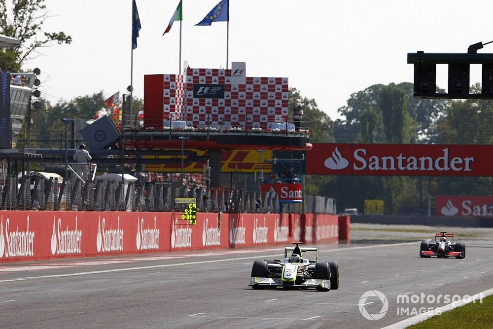 A kétségbeesett Ron Dennis meg akarta szerezni a Brawn GP adatait