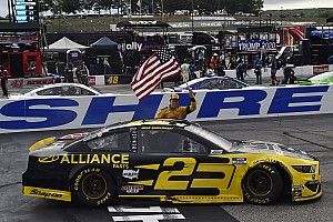 NASCAR Loudon: Keselowski siegt nach langem Duell gegen Hamlin