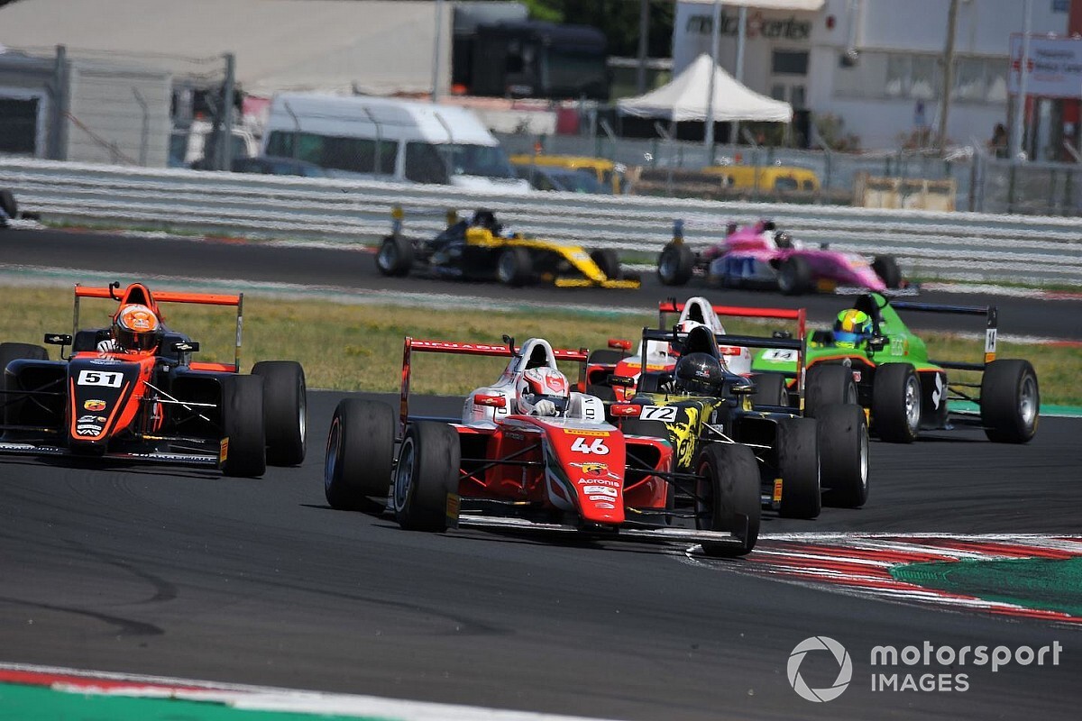 Griglia di partenza da record per la stagione 2021 della F4